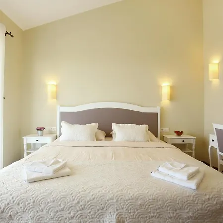 فيلة Sterpazzi For 8 People Near Porec With 38 M2 Heated Pool, Sea View & Wellness *