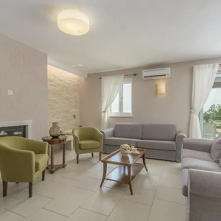 Sterpazzi For 8 People Near Porec With 38 M2 Heated Pool, Sea View & Wellness فيلة Višnjan